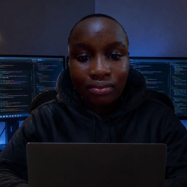 ALUKO P. - Freelance Front End Developer