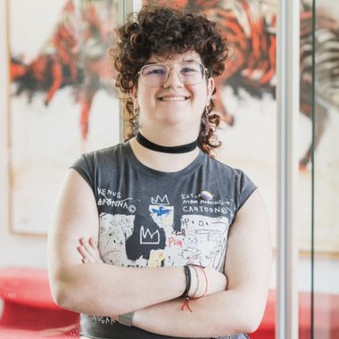 Alexis L. - Freelance Graphic Designer