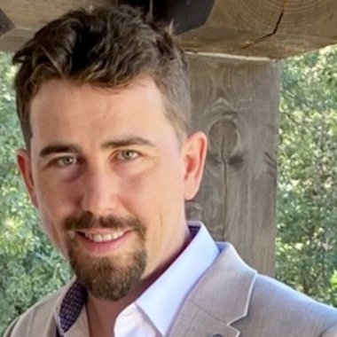 Adam O. - Freelance Digital Marketer