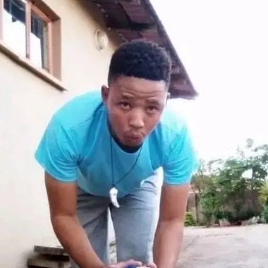 Theo M. - Freelance Actor