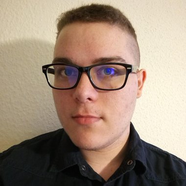 Adam F. - Freelance Voiceover Artist