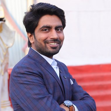 Dhvani B. - Freelance Developer