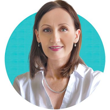 Therese W. - Freelance Brand Designer