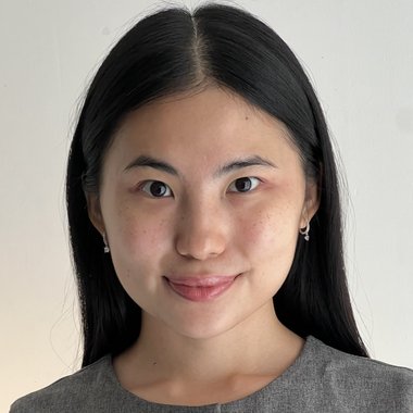 Stella V. - Freelance Content Creator