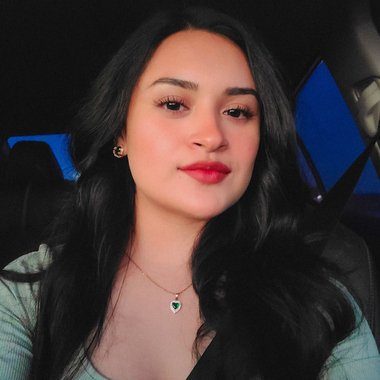 Nahomi A. - Freelance Video Editor