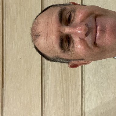 Ralph N. - Freelance Graphic Designer