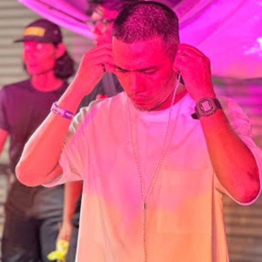 Nazmeen N. - Freelance Sound Editor