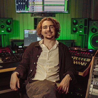 Denis T. - Freelance Sound Technician