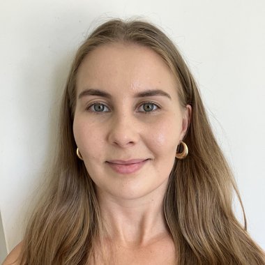 Ayla S. - Freelance Digital Marketer