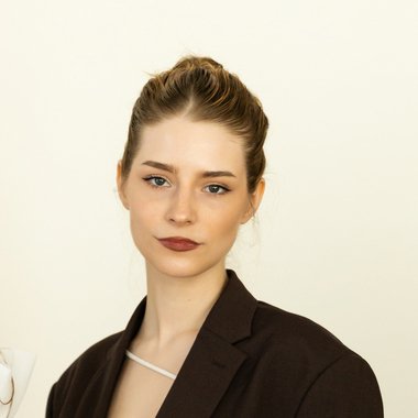 Varvara G. - Freelance Brand Designer