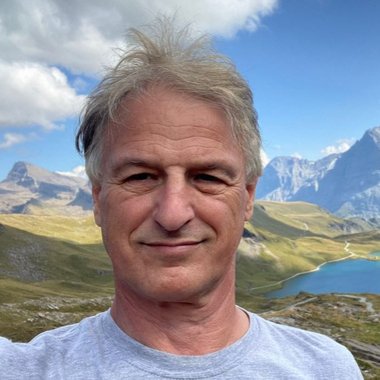 Robert T. - Freelance App Developer