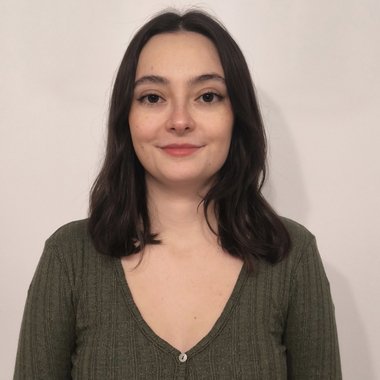 Bárbara V. - Freelance Assistant Editor