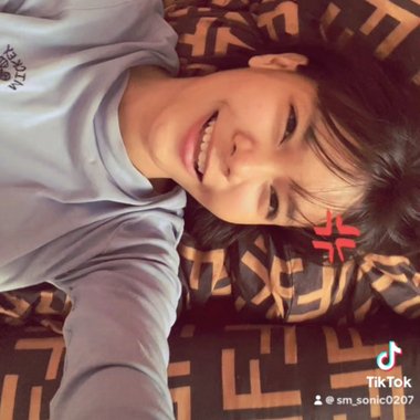 SreyNeath - Freelance Content Creator