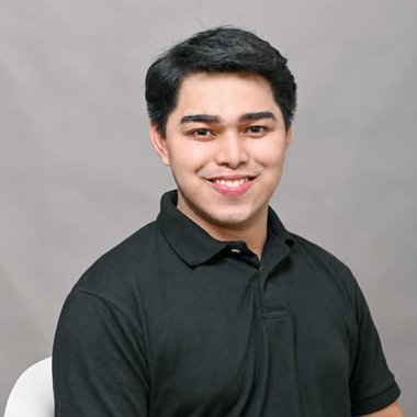 Nur H. - Freelance Content Creator