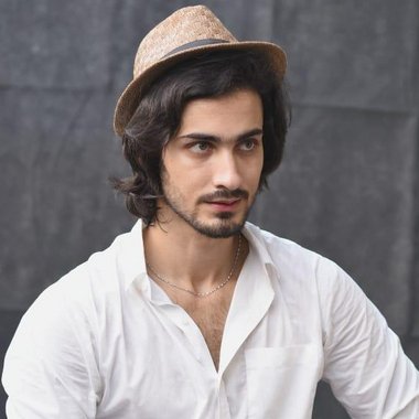 Nawazish H. - Freelance Influencer Marketing Manager