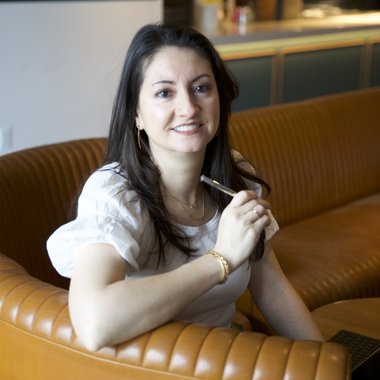 Deanna Z. - Freelance Marketing Strategist