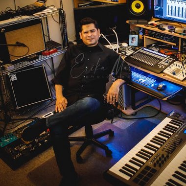 JavyBojorquez-MusicProd/Arran/Comp/Audio - Freelance Music Composer