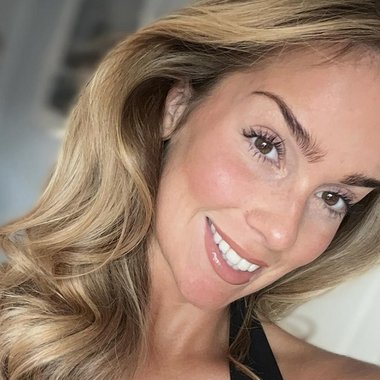 Kate G. - Freelance Videographer