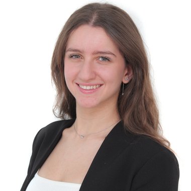 Sarra C. - Freelance Video Editor