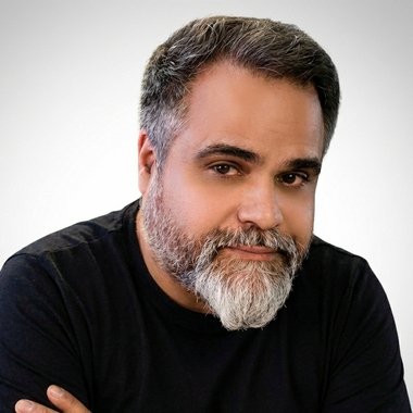 REDIS L. - Freelance Web Developer