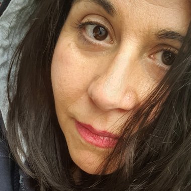Rosanna R. - Freelance Artworker