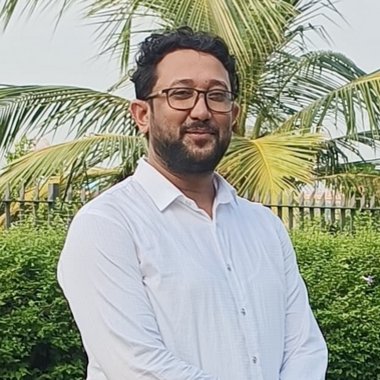 SK S. - Freelance Web Developer