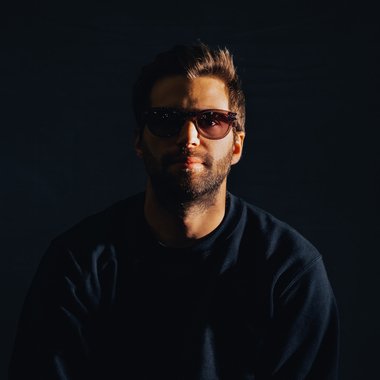 AlbertoMk - Freelance Video Editor