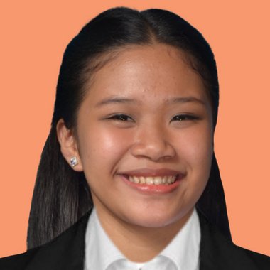 Naomi S. - Freelance Graphic Designer