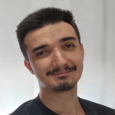 David R. - Freelance Programmer