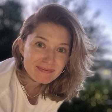 Daria C. - Freelance Illustrator