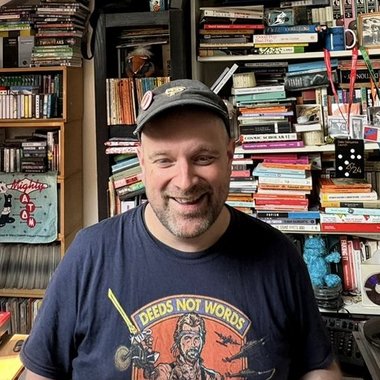 Robin W. - Freelance Studio Manager