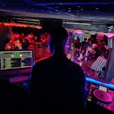 DJ W. - Freelance Dj