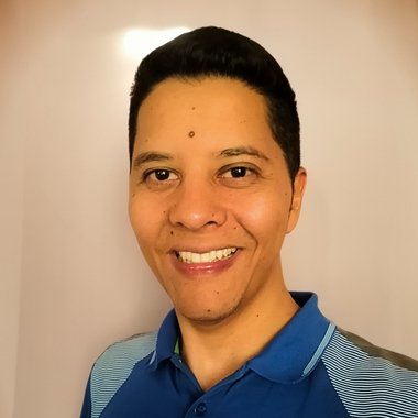 sefraur - Freelance Social Media Freelancer