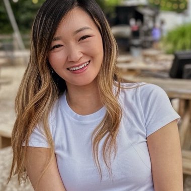 Janet L. - Freelance Photoshop Editor