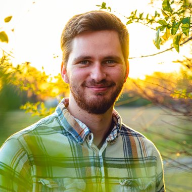 Jonathan P. - Freelance Illustrator