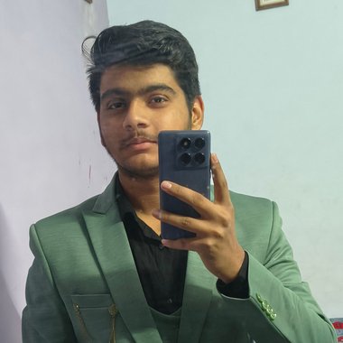 PIYUSH J. - Freelance Writer