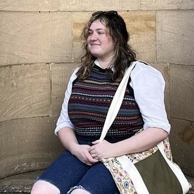 Poppy B. - Freelance Guitarist