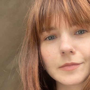 Evgeniya P. - Freelance Social Media Manager