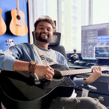 Kamavis D. - Freelance Assistant Producer