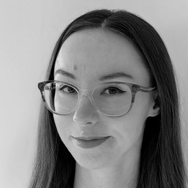 Sapphire M. - Freelance Ui Designer