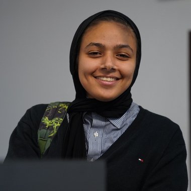 Farah D. - Freelance Content Creator