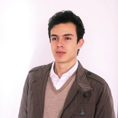 Daniel G. - Freelance Background Designer