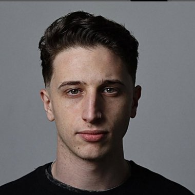 Mariano T. - Freelance Web Developer