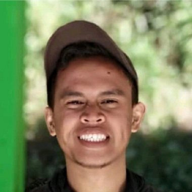 Ikhwan K. - Freelance Graphic Designer