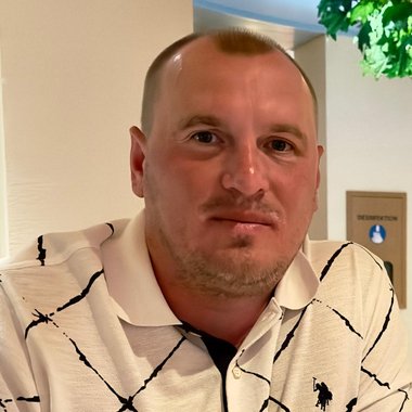 Artem B. - Freelance Developer