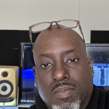 Terrence R. - Freelance Music Producer