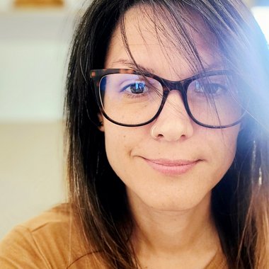 Anna K. - Freelance Ui Designer