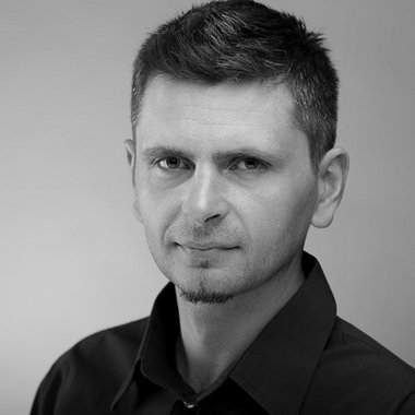 Calin H. - Freelance Packaging Designer