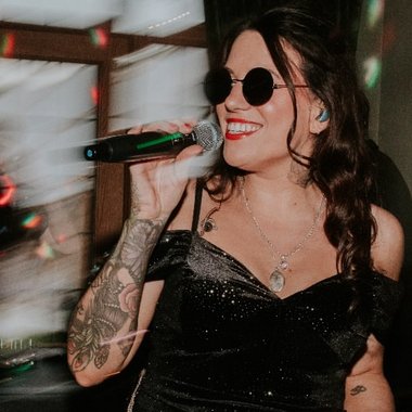 Polly Y. - Freelance Music Composer