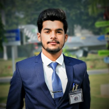 Mudassar M. - Freelance Graphic Designer